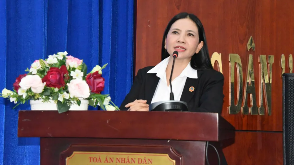 Giới thiệu ứng dụng AI hỗ trợ nghiên cứu và xét xử 