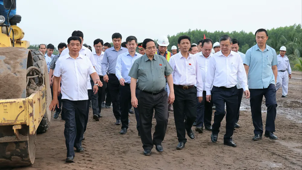 Thủ tướng yêu cầu thông xe kỹ thuật đường cao tốc Châu Đốc - Cần Thơ - Sóc Trăng vào 30-6-2026