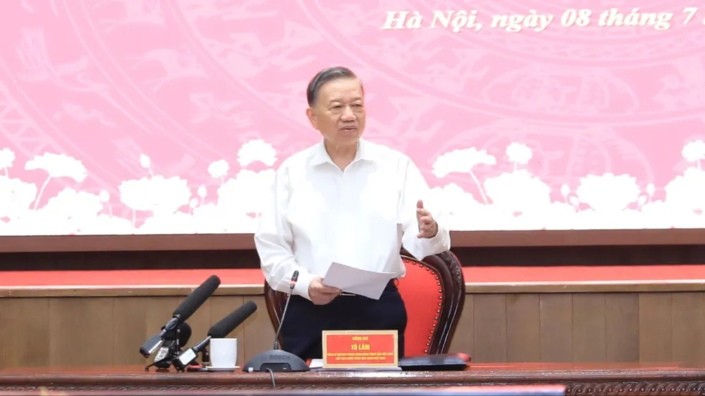 Tăng trưởng 2 con số là nhiệm vụ chính trị, nhưng không chạy theo bằng mọi giá