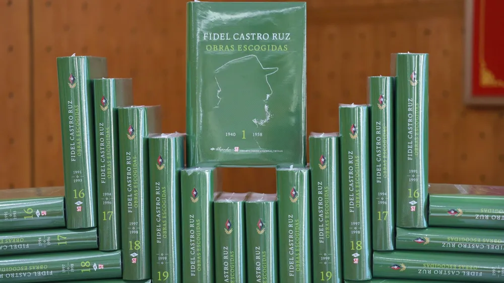 3.000 bộ sách về Chủ tịch Fidel Castro Ruz được xuất bản, gửi tới Cuba