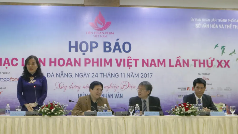 Xây dựng nền công nghiệp điện ảnh hiện đại và nhân văn