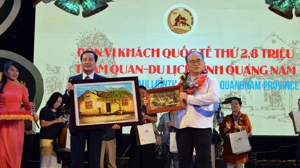 2,8 triệu lượt khách quốc tế đến Quảng Nam năm 2017