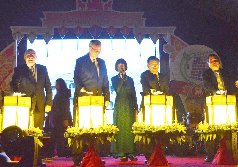 Hội An, nhận bàn giao dự án “Hệ thống điện năng lượng mặt trời” 