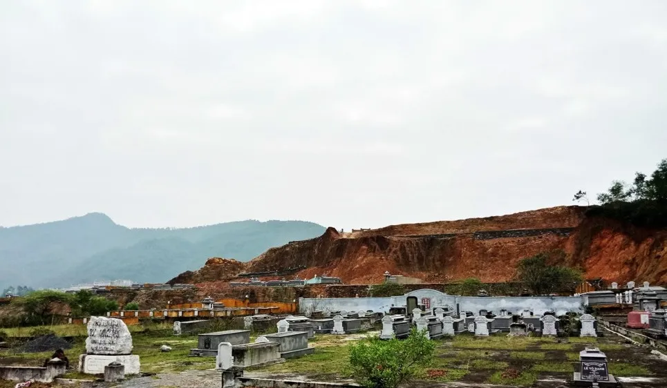 Nghĩa trang Hòa Sơn