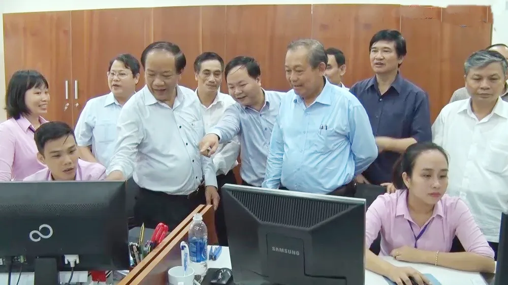 Phó Thủ tướng Trương Hòa Bình kiểm tra công tác cải cách hành chính tại Quảng Nam