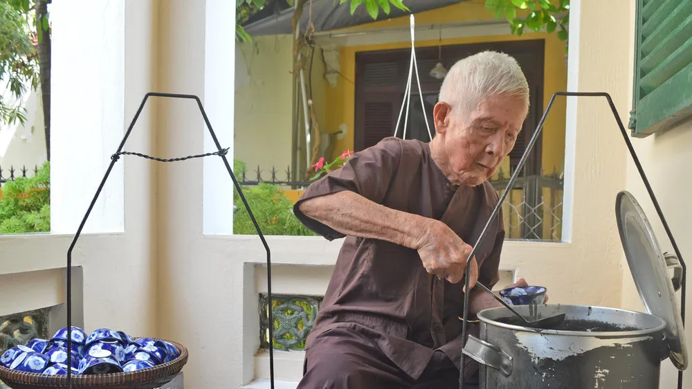 Xí mà dần trở thành món ăn đặc trưng của người dân phố Hội