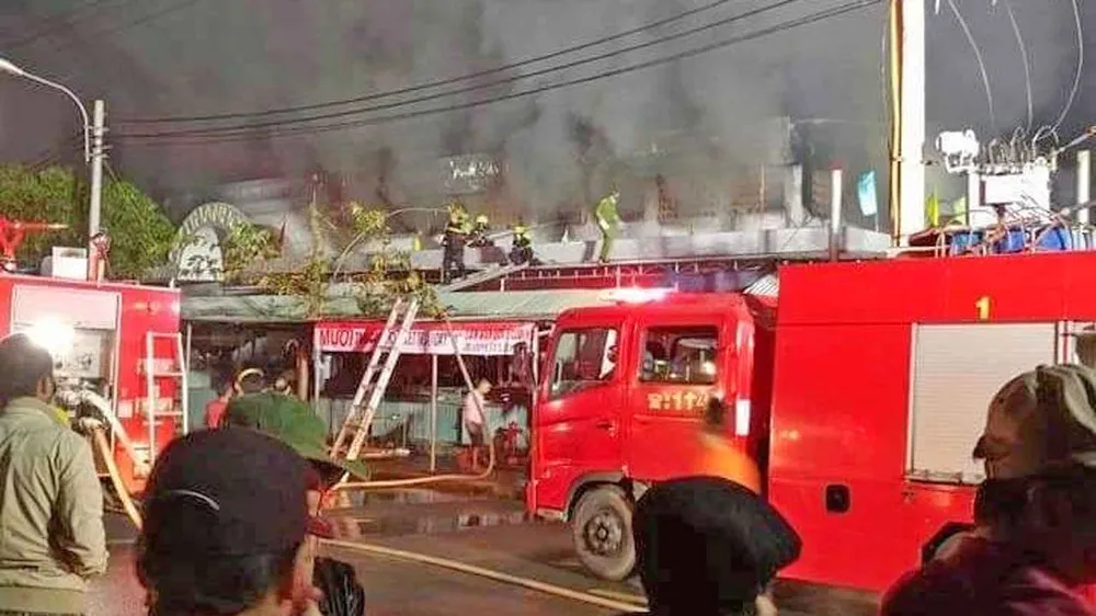 Đề nghị Bộ Công an vào cuộc điều tra vụ cháy chợ Thanh Quýt