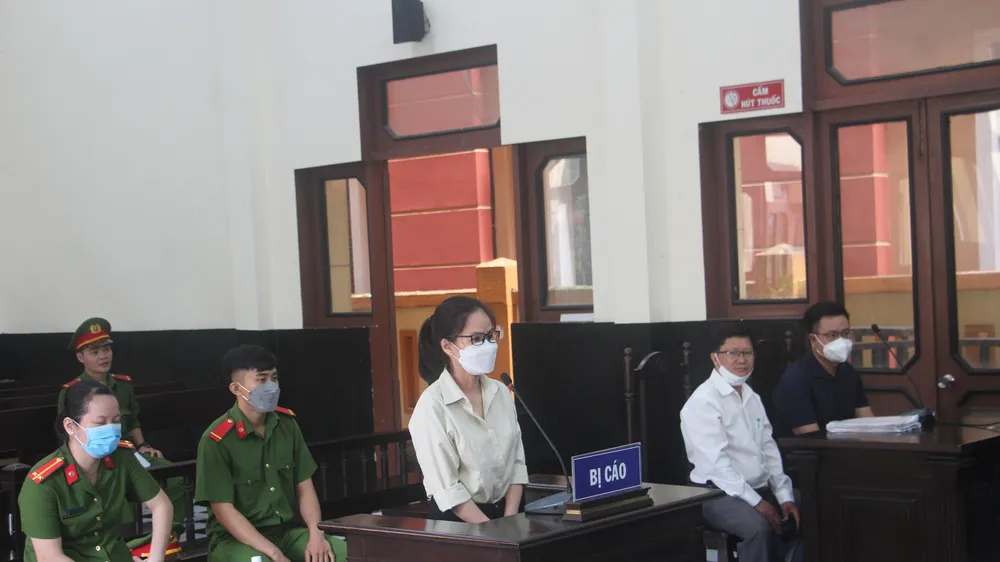 Nữ kế toán lãnh án 15 năm tù vì chiếm đoạt 19 tỷ đồng của công ty