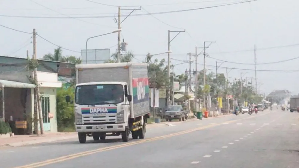 Thanh niên dùng cây đập người phụ nữ bất tỉnh để cướp sợi dây chuyền