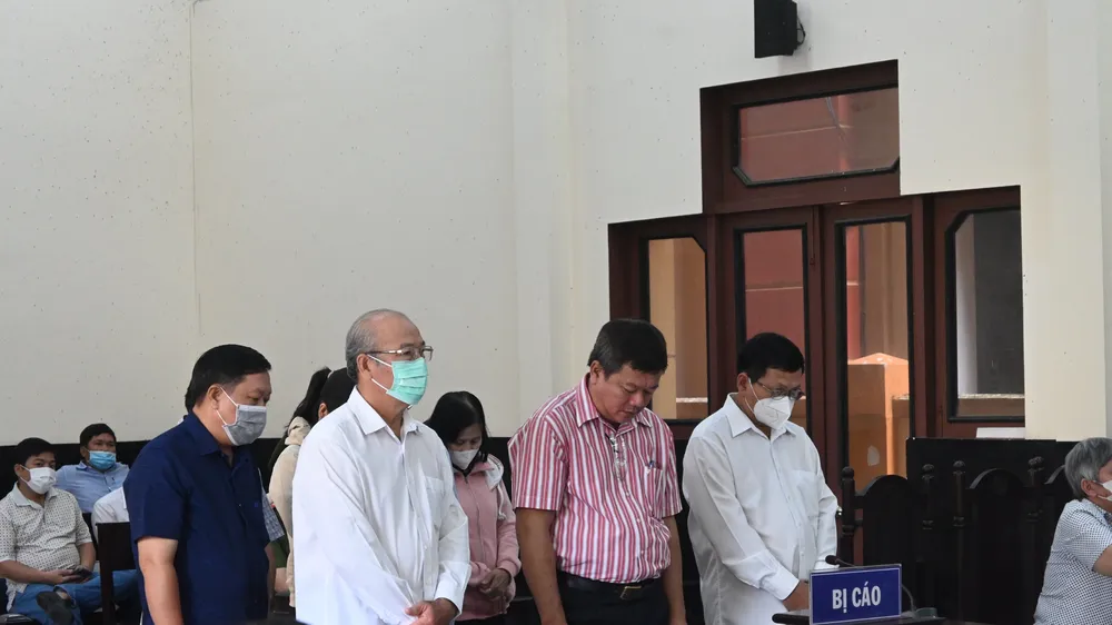Kê khống tiền rác, nguyên Phó Chủ tịch UBND TP Mỹ Tho lãnh án tù