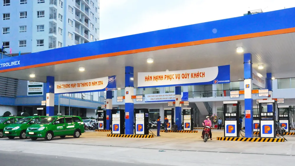 Từ 1-8 có thể dùng thẻ ATM để mua xăng dầu