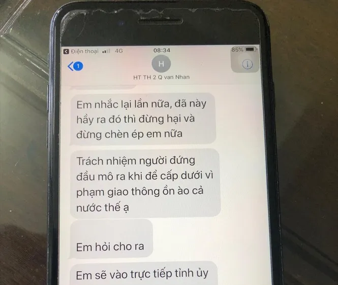 Tin nhắn dọa dùng xăng xử lãnh đạo phòng giáo dục của bà Nhạn