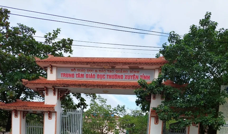 Trung tâm GDTX tỉnh Quảng Bình nơi chú ruột làm giám đốc để cháu là thủ quỹ tham ô 6,4 tỷ đồng