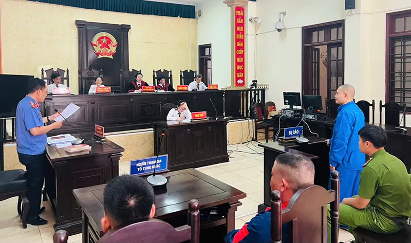 Tử hình đối tượng vận chuyển hơn 24kg ma túy, mang theo vũ khí 