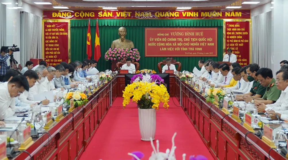 Chủ tịch Quốc hội Vương Đình Huệ: Trà Vinh cần phát huy thế mạnh kinh tế biển