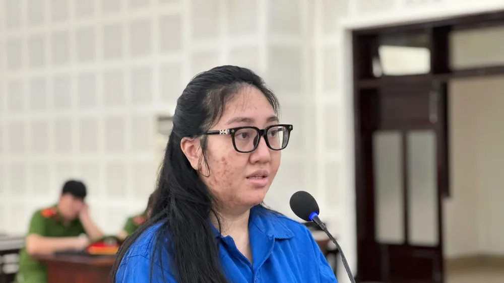 Trần Thị Hoàng Anh tại phiên tòa