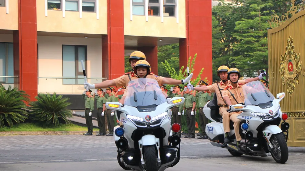 Công an TP Đà Nẵng đồng loạt ra quân