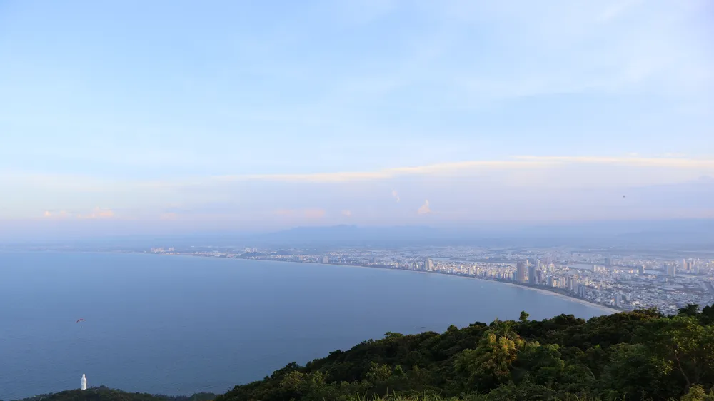 Đà Nẵng chính thức mở lại các tuyến tham quan, dã ngoại tại bán đảo Sơn Trà sau thời gian tạm dừng để khắc phục sạt lở
