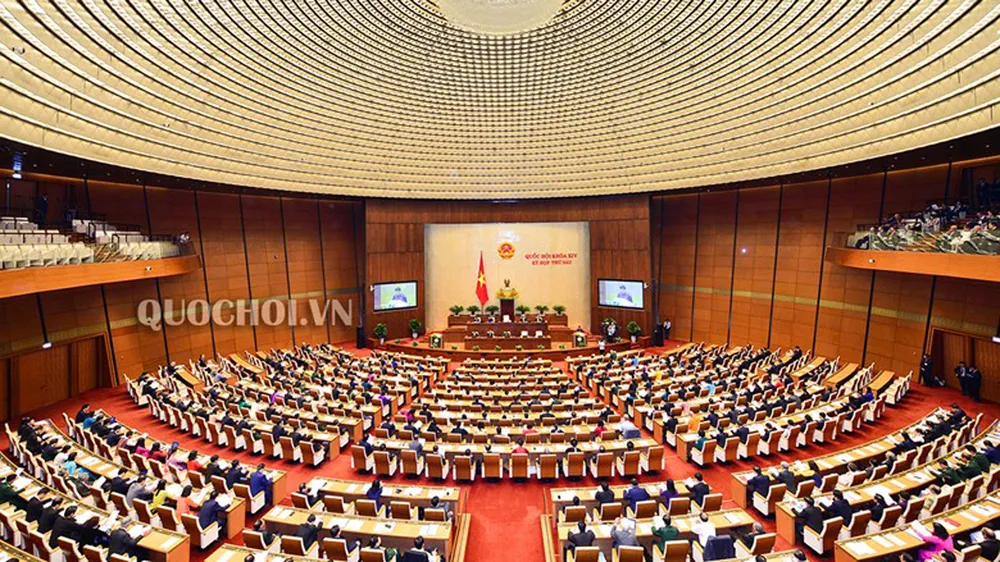 Quốc hội chốt chỉ tiêu GDP 2019 tăng 6,6%-6,8%