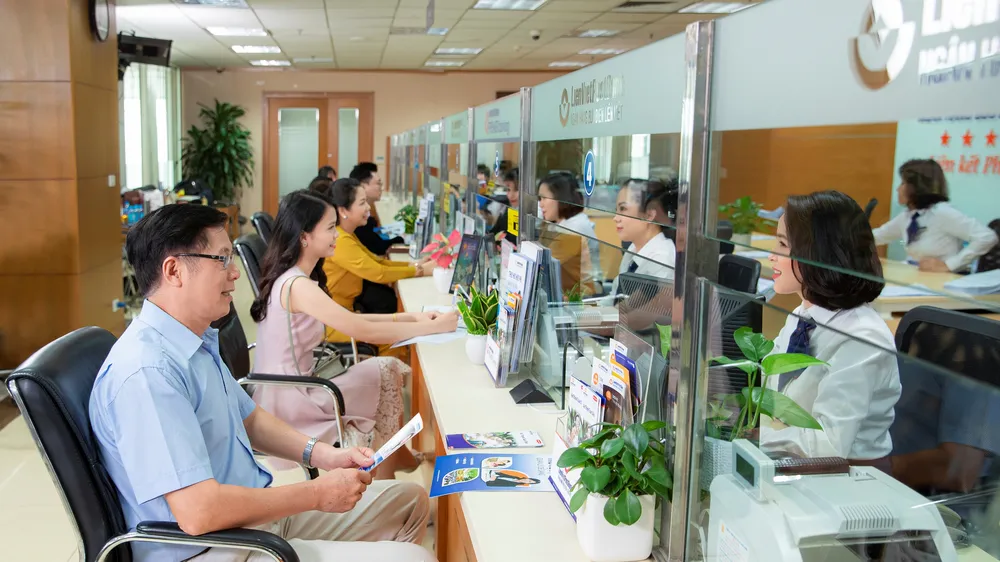 LienVietPostBank chuyển sàn, chia cổ tức bằng cổ phiếu 10%