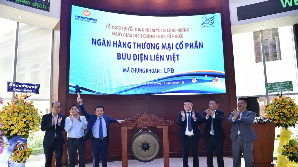 Niêm yết trên HOSE góp phần đưa cổ phiếu LPB về giá trị thực