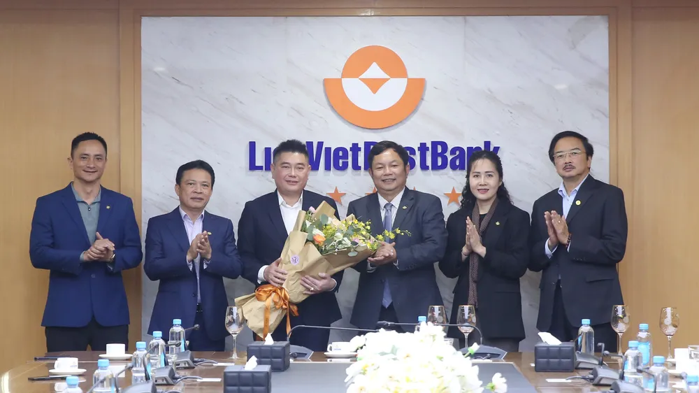 Ông Nguyễn Đức Thụy làm Chủ tịch HĐQT LienVietPostBank