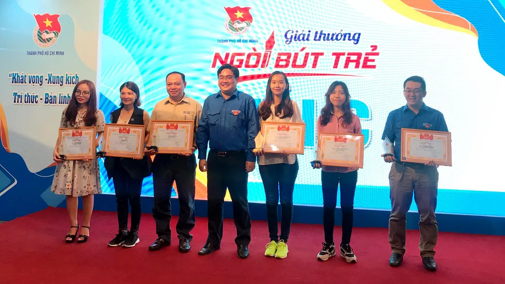 30 tác phẩm báo chí được trao giải thưởng “Ngòi bút trẻ” năm 2019 