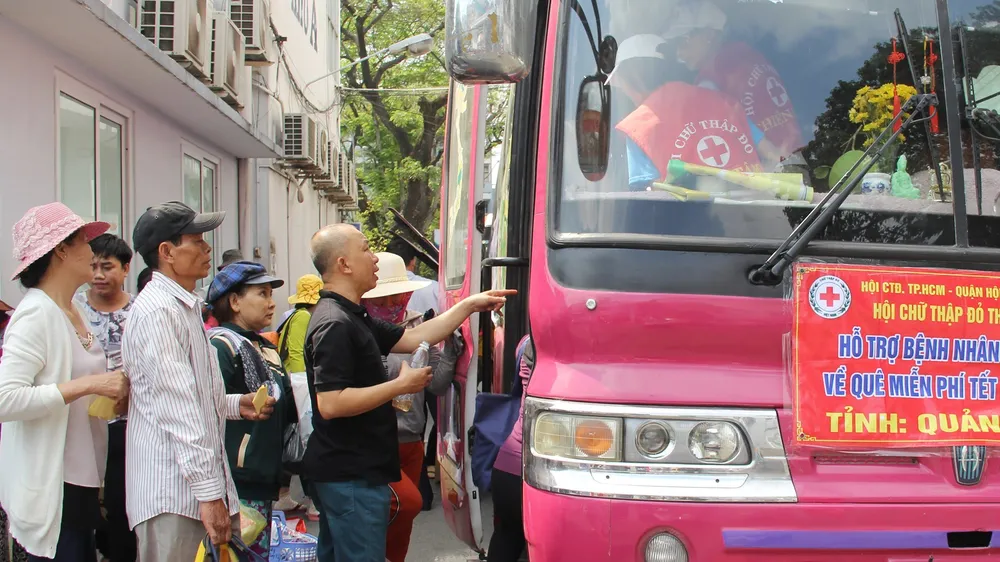 Những chuyến xe yêu thương
