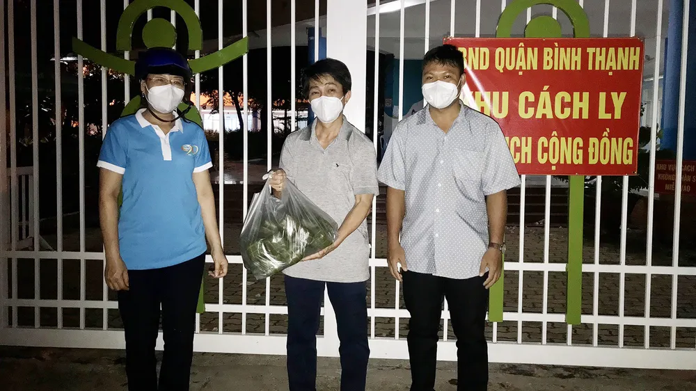 TPHCM tiếp nhận 5 tấn lương thực, thực phẩm từ người dân Huế
