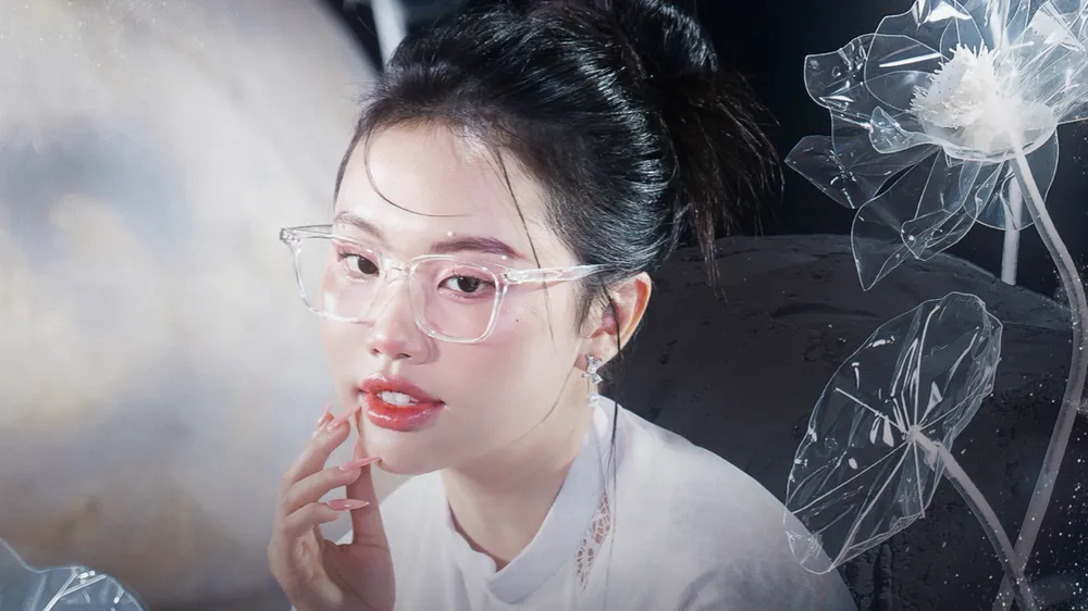 Phương Mỹ Chi xin lỗi khi MV mới bị khiếu nại vi phạm bản quyền