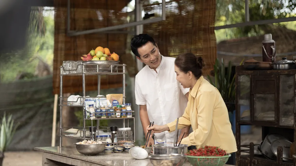 NSND Kim Xuân, Nguyễn Phi Hùng làm mẹ con trong "Hương vị tình yêu"