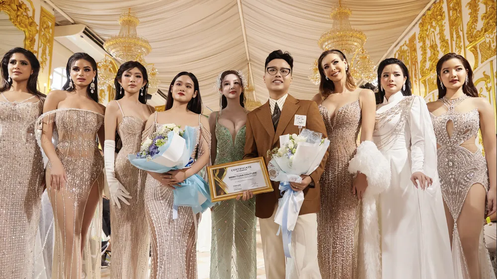 Nguyễn Minh Tuấn ra mắt BST mới tại Thailand Fashion Week 2024