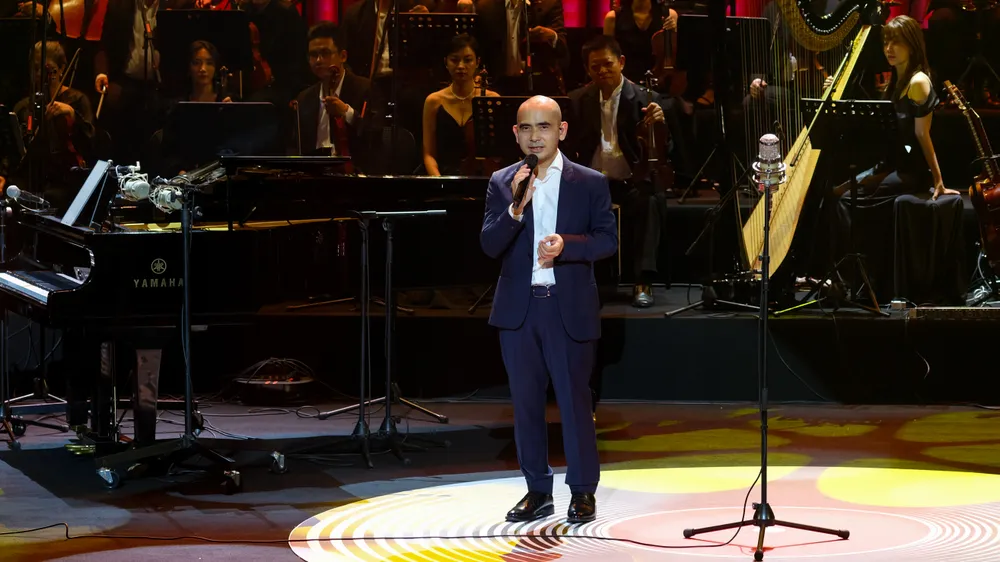 Đức Trí “mạnh tay” làm live concert đầu tiên trong sự nghiệp