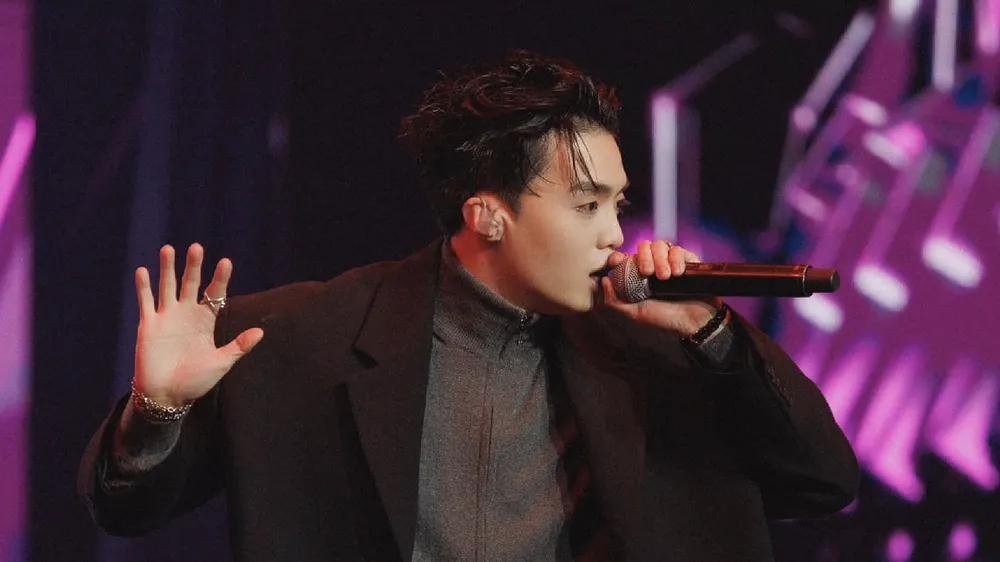 Rapper Negav nói gì sau phát ngôn gây ồn ào tại Live concert Anh trai say hi?