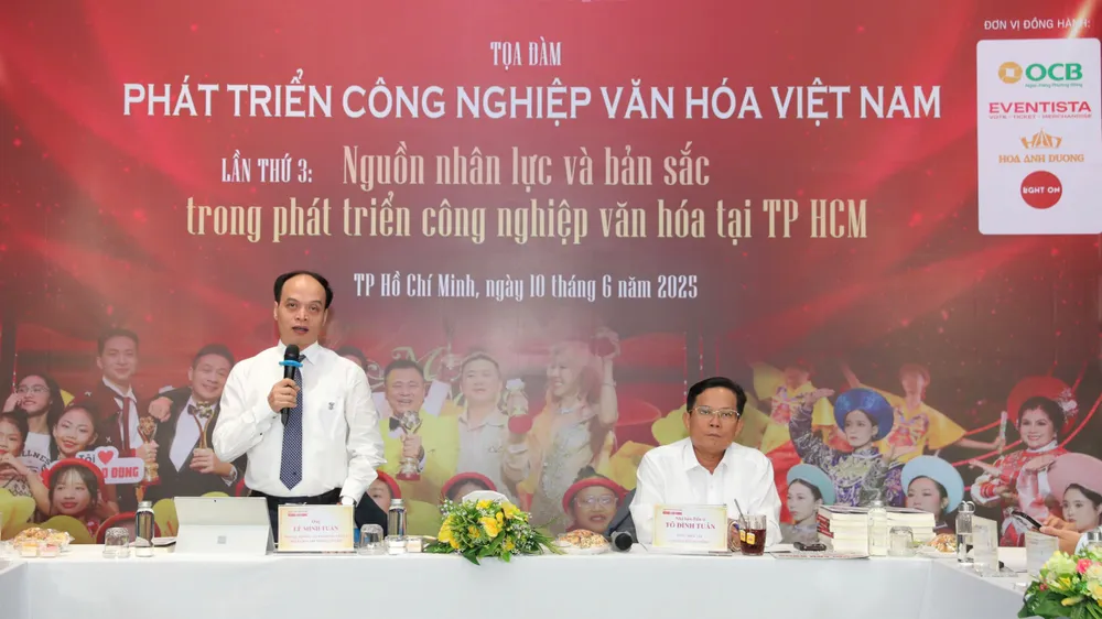 Cần con người, bản sắc để viết câu chuyện công nghiệp văn hóa