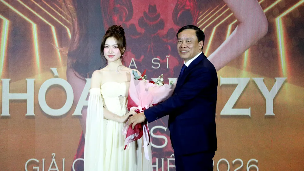 Soobin, Hòa Minzy trở thành đại sứ của Giải thưởng Cống hiến lần thứ 20