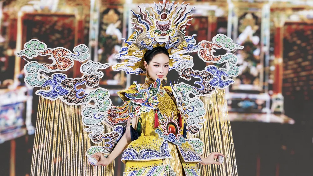 Mãn nhãn phần thi Trang phục Văn hóa Dân tộc Miss Grand Vietnam 2026