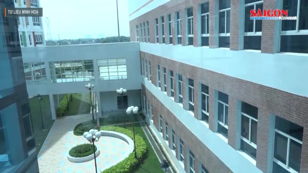 Lời khai của người mẹ quẫn trí ném con 2 tháng tuổi từ tầng 5 bệnh viện xuống đất 