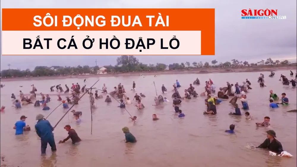 Sôi động đua tài bắt cá ở hồ Đập Lổ