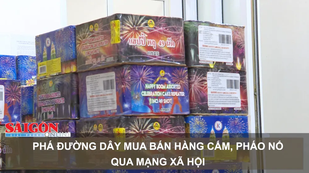 Phá đường dây mua bán hàng cấm, pháo nổ qua mạng xã hội