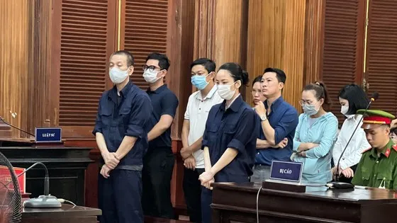 Podcast Tin nóng tối 23-5: Giám đốc người Hàn Quốc chiếm đoạt 76 tỷ đồng hầu tòa
