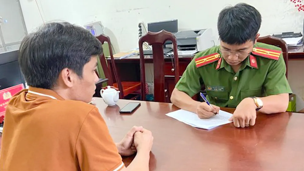 Podcast bản tin trưa 30-5: Khởi tố Bí thư thị trấn lợi dụng chức vụ quyền hạn trong thi hành công vụ