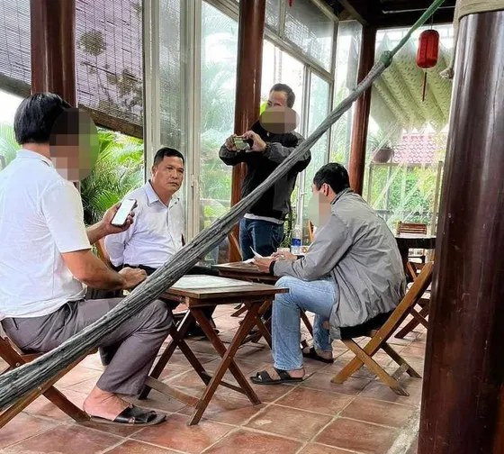 Podcast tin nóng: Bắt phóng viên cưỡng đoạt tiền doanh nghiệp