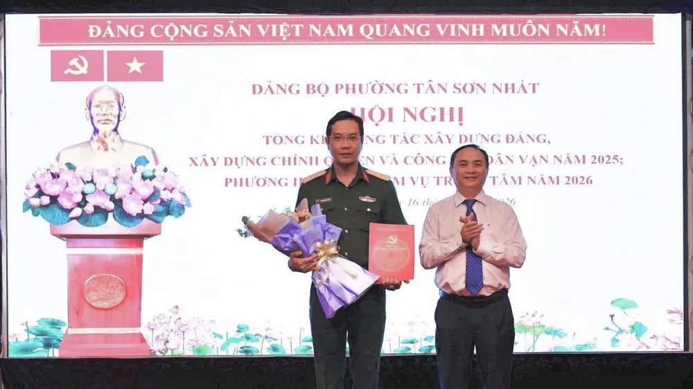 Trung tá Nguyễn Hoành Quyền giữ chức Chỉ huy trưởng Ban Chỉ huy Quân sự phường Tân Sơn Nhất