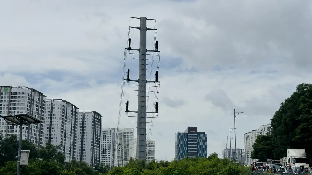 Vận hành Dự án ngầm hóa đường dây điện 220kV tuyến Nhà Bè - Tao Đàn 