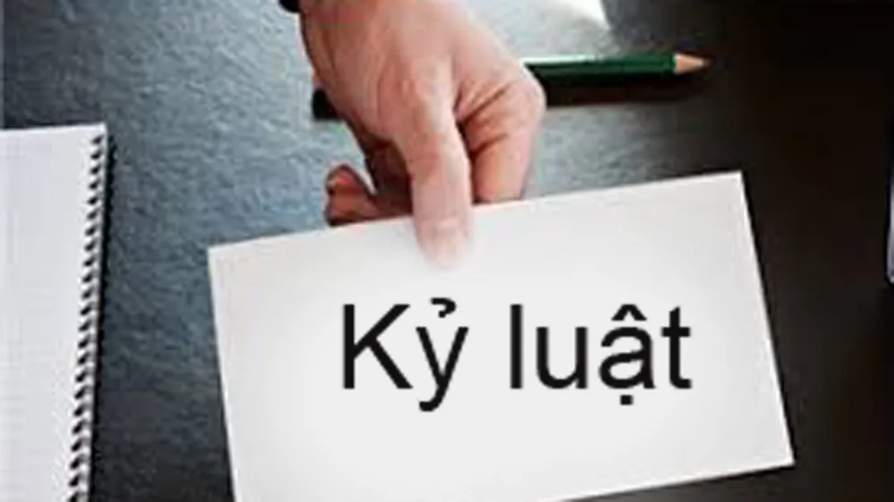 Kiến nghị xử lý kỷ luật một giám đốc thiếu dân chủ trong bổ nhiệm cán bộ