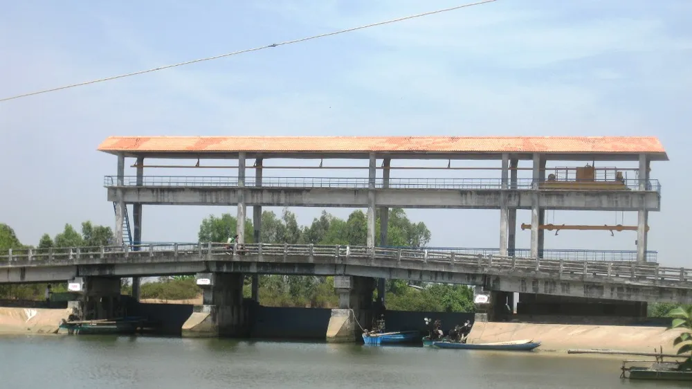 Nhiều cống ngăn mặn ở Kiên Giang đã được đóng kín, không cho nước mặn tràn vào bên trong 