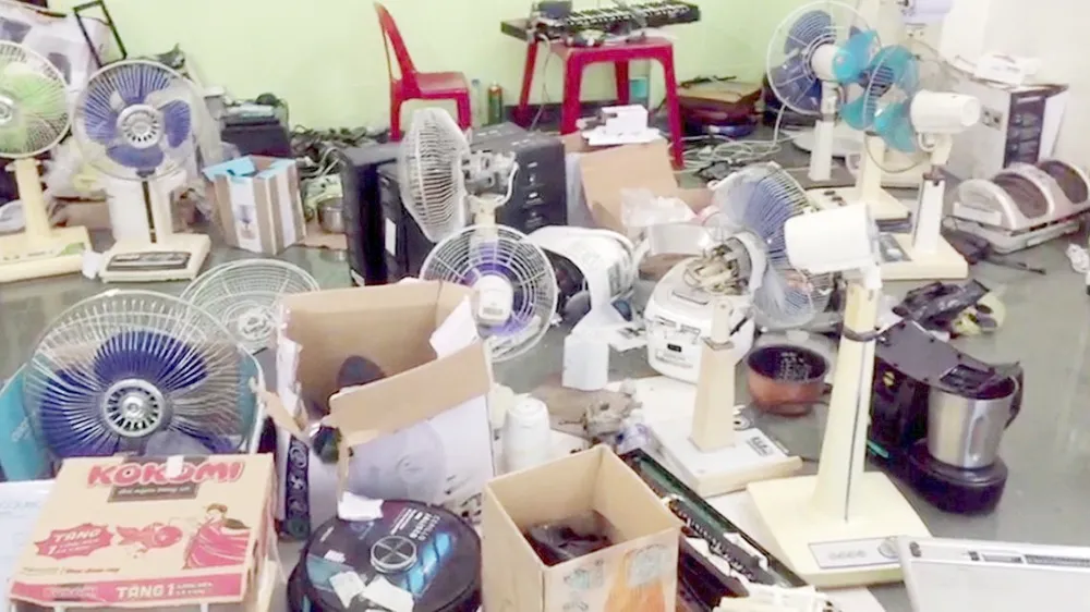 Điều tra kho hàng không hóa đơn là nhà ở của cán bộ biên phòng An Giang