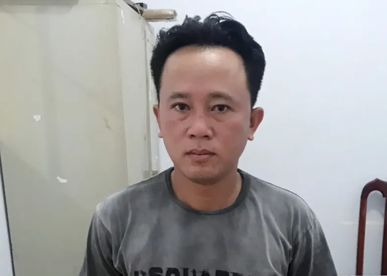 Bắt đối tượng tổ chức cho người khác xuất cảnh trái phép sang Campuchia