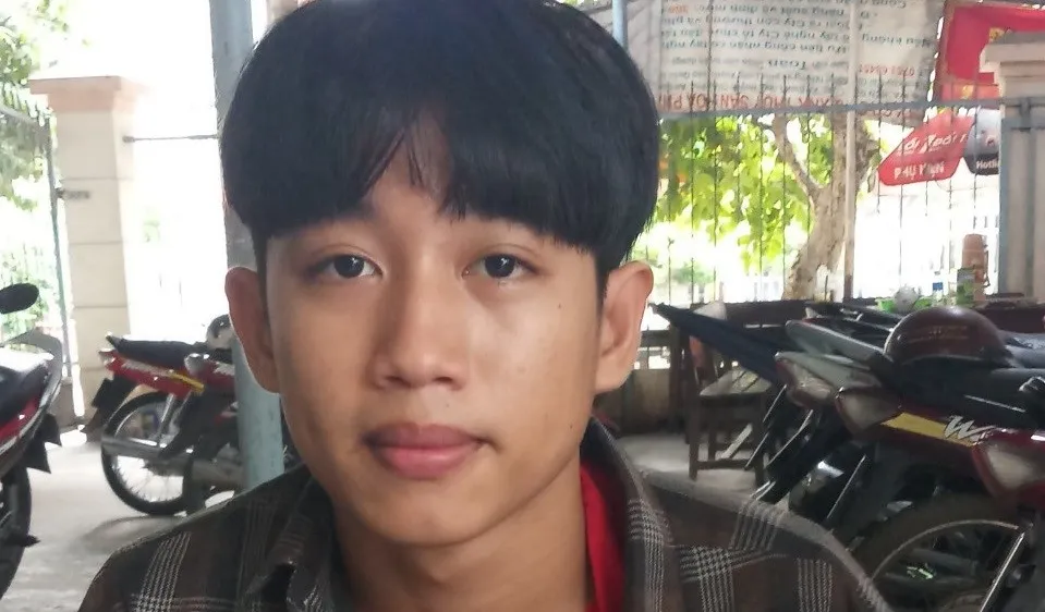 Khởi tố đối tượng tông xe vào lực lượng công an